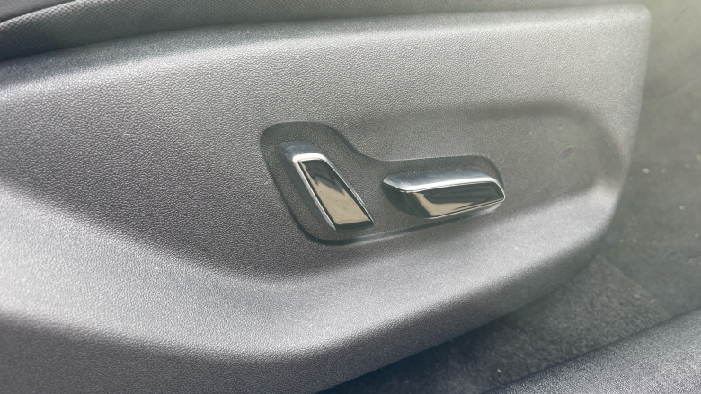 BYD Dolphin 150kW Comfort 60.4kWh Auto Electric Hatchback